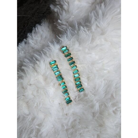 🎀 J. CREW Glass Baguette Chain Earrings - Picture 2 of 3